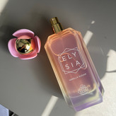 عطر ادکلن ادوپرفیوم زنانه کایالی Kayali Fragrances ( Vanilla sugar) صورتی ( وانیلا شوگر - وانیلی و آبنباتی ) فراگرنس ورد