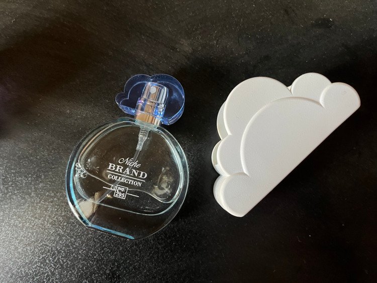 عطر زنانه ادوپرفیوم آریانا گراند کلود ( ابر )