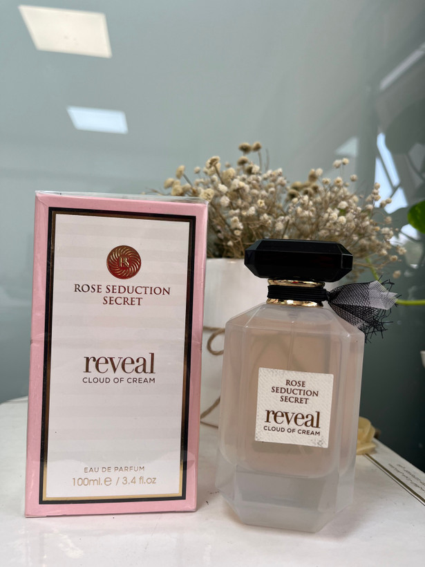 خرید ادکلن ادوپرفیوم زنانه تیس کرم کلود Tease Crème Cloud 100 میل Fragrance World