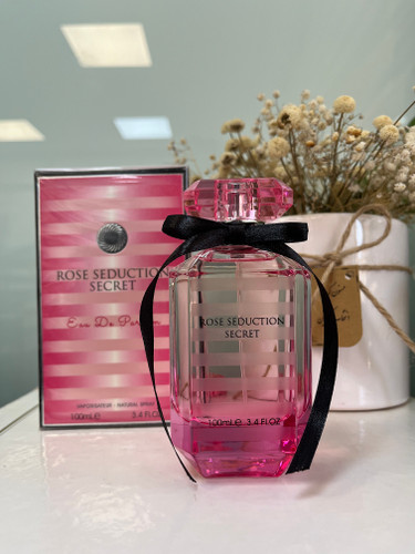 خرید عطر ادکلن زنانه ادوپرفیوم ویکتوریا بامبشل فراگرنس ورد